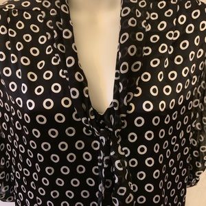 Lovely Women’s Blouse by Olive+Olivia in size M